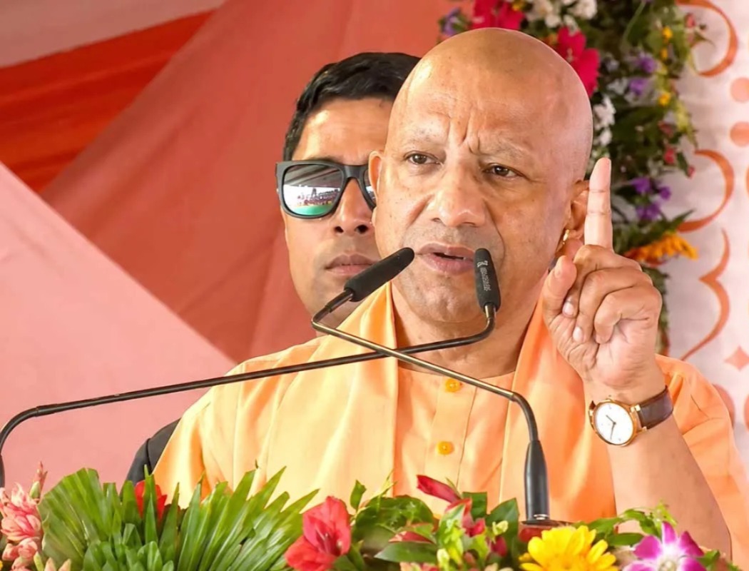 UP में 6 महीने तक हड़ताल पर रोक, योगी सरकार ने लागू किया ESMA; नियम तोड़ने पर जेल और जुर्माने का प्रावधान