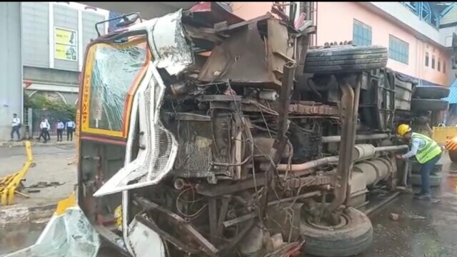 चलती रोडवेज बस के निकले दोनों पहिए, अनियंत्रित होकर पलटी बस; कई यात्री घायल