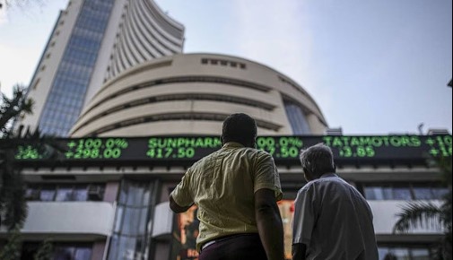 Stock Market Update: NIFTY 50 और S&P BSE SENSEX में बढ़त, निवेशकों में उत्साह Janta24x7news