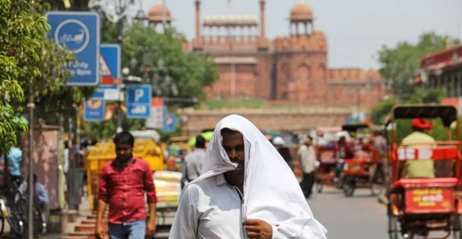 Heatwave Alert: उत्तर भारत में भीषण गर्मी, कई राज्यों में तापमान 47°C के पार Janta24x7news