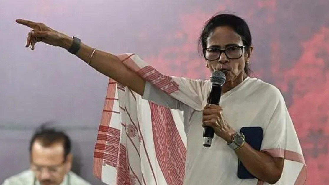 पश्चिम बंगाल की राजनीति में बढ़ी हलचल, तृणमूल कांग्रेस में अंदरूनी मतभेदों की चर्चा तेज janta24x7news