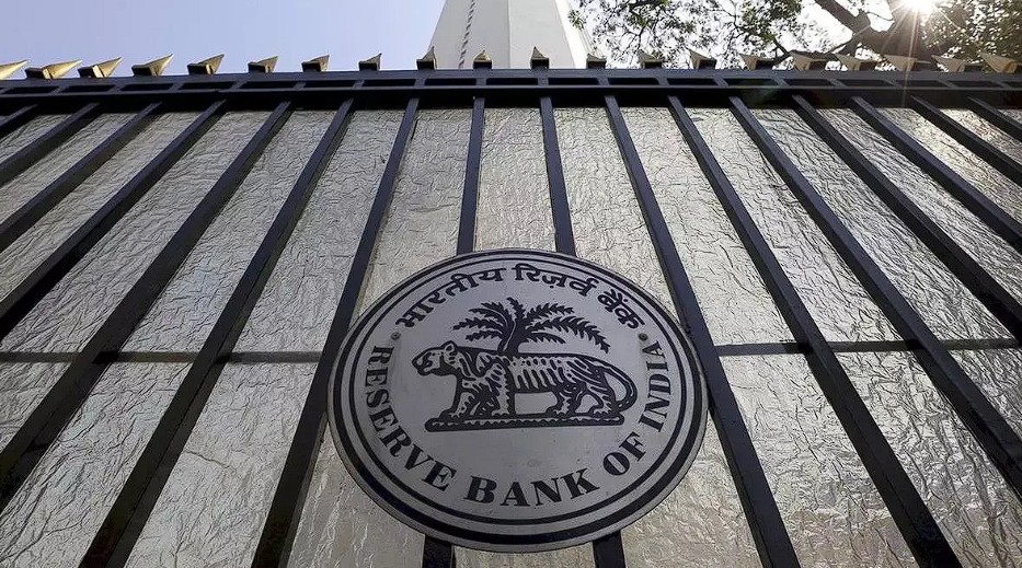 RBI Swap Scheme से बैंकों को बड़ी Liquidity, NRI Deposits बढ़कर $136 बिलियन तक पहुंचे